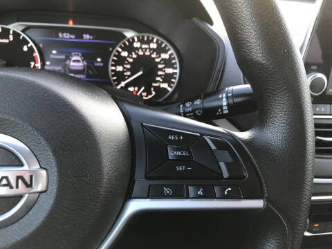 2021 Nissan Altima 2.5 SV