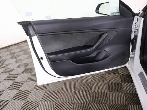 2018 Tesla Model 3 Mid Range