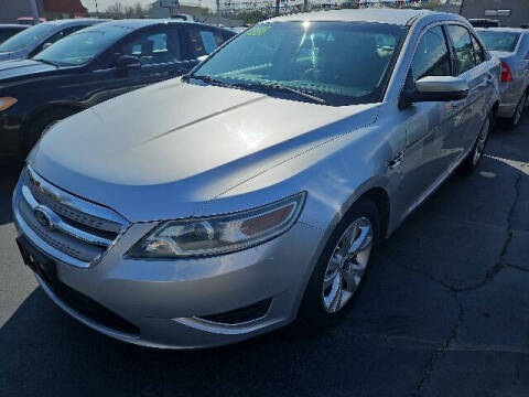 2010 Ford Taurus SEL
