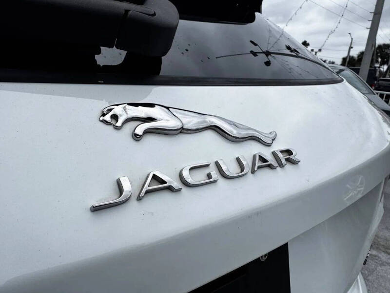 2017 Jaguar F-PACE 35t