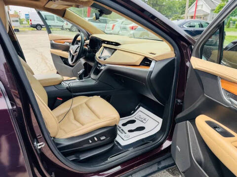 2017 Cadillac XT5 Platinum