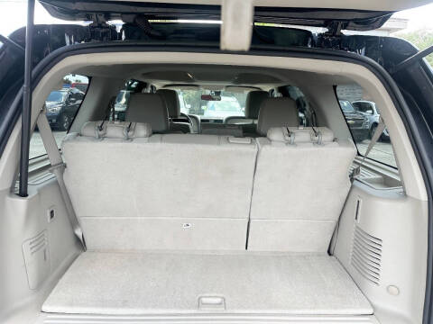 2017 Lincoln Navigator Select