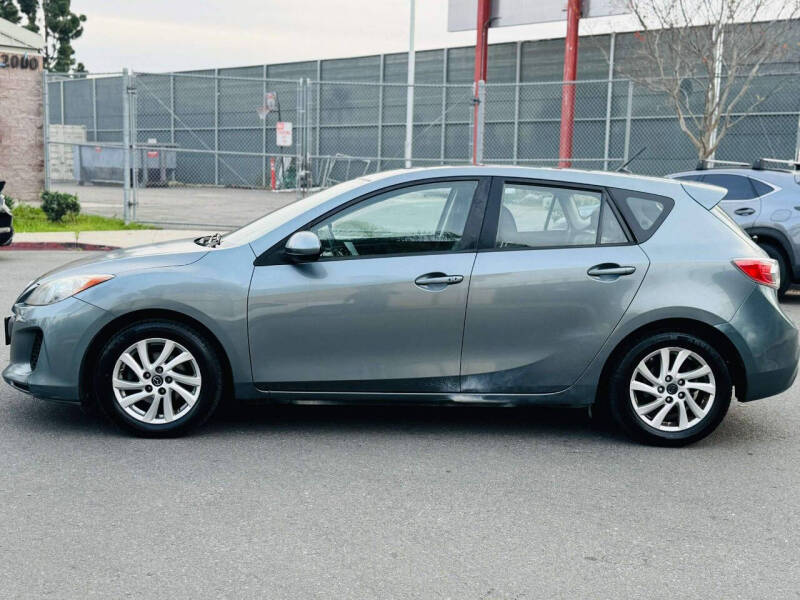 2013 Mazda MAZDA3 i Grand Touring