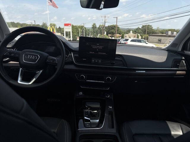 2023 Audi Q5 quattro Premium Plus 40 TFSI