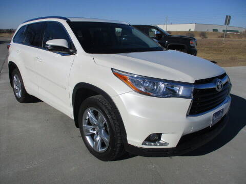 2014 Toyota Highlander for sale at Choice Auto in Carroll IA