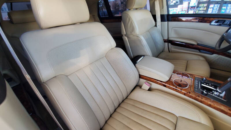 2004 Volkswagen Phaeton Premiere Edition W12