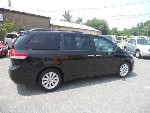2012 Toyota Sienna XLE 7-Passenger