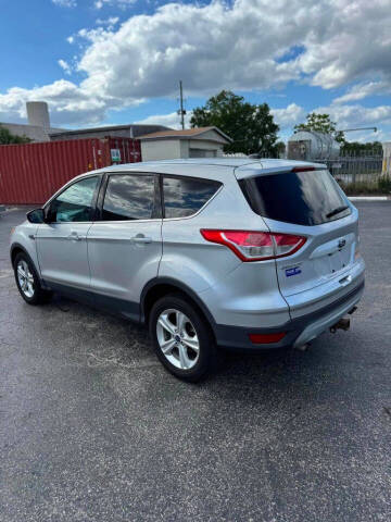2015 Ford Escape SE