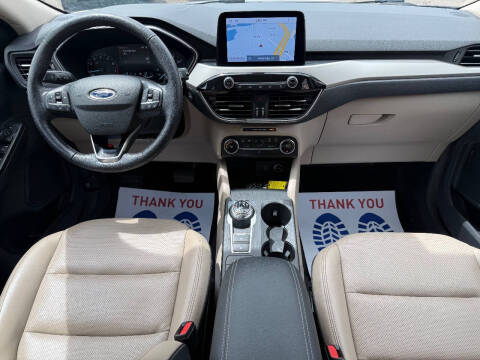 2020 Ford Escape SEL