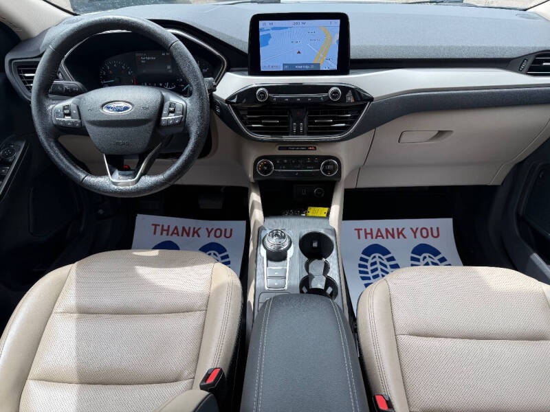 2020 Ford Escape SEL