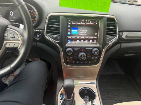 2016 Jeep Grand Cherokee Laredo