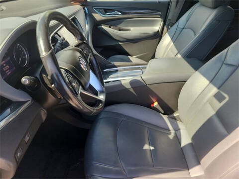 2022 Buick Enclave Essence