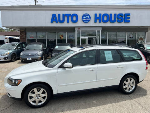 2007 Volvo V50 for sale at Auto House Motors - Downers Grove in Downers Grove IL