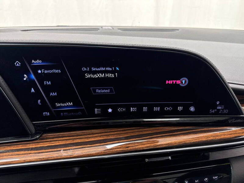 2023 Cadillac Escalade Premium Luxury