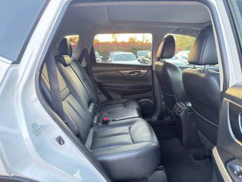 2015 Nissan Rogue SL