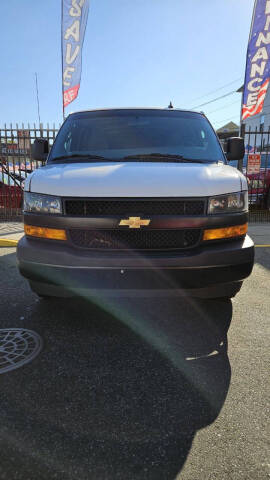 2021 Chevrolet Express 2500