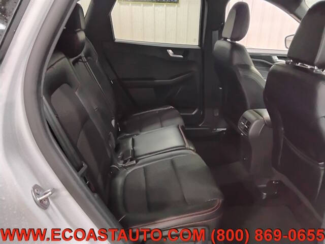 2025 Ford Escape ST-Line Select