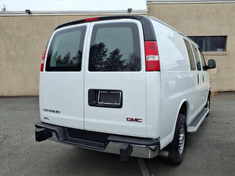 2024 GMC Savana 2500