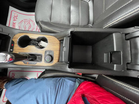 2019 GMC Acadia Denali