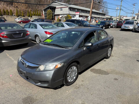 2010 Honda Civic for sale at ERNIE'S AUTO in Waterbury CT