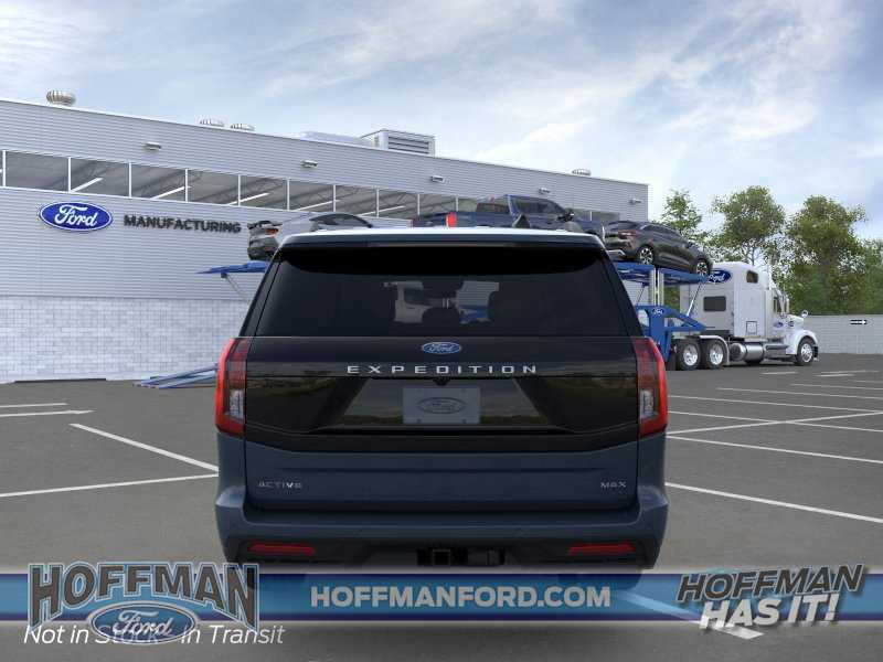 2026 Ford Expedition MAX Active
