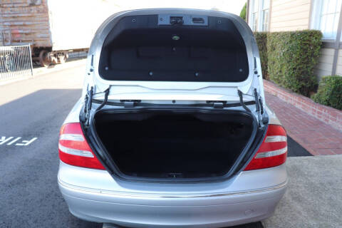 2005 Mercedes-Benz CLK CLK 320