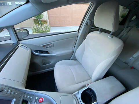 2015 Toyota Prius Five