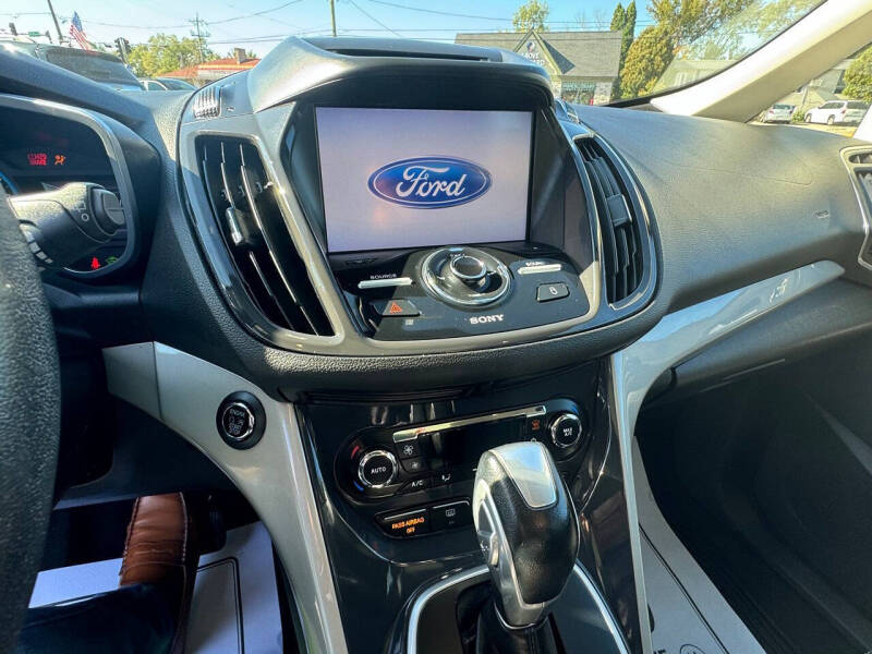 2013 Ford C-MAX Hybrid SEL