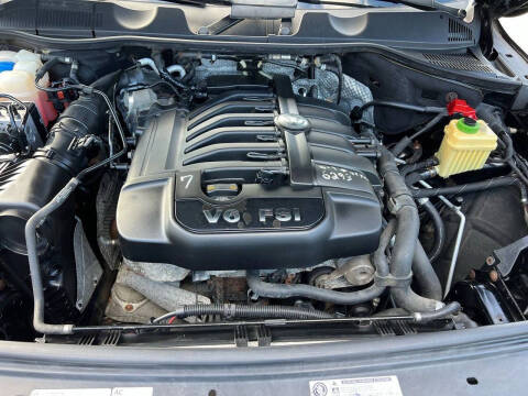 2013 Volkswagen Touareg VR6 Sport