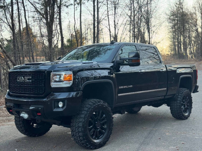 2018 GMC Sierra 2500HD Denali
