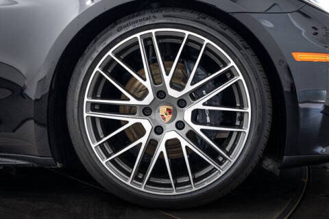2026 Porsche Panamera 4