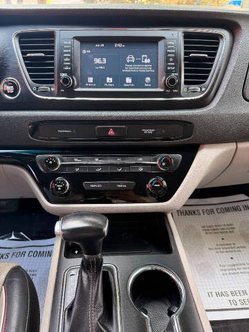 2019 Kia Sedona EX