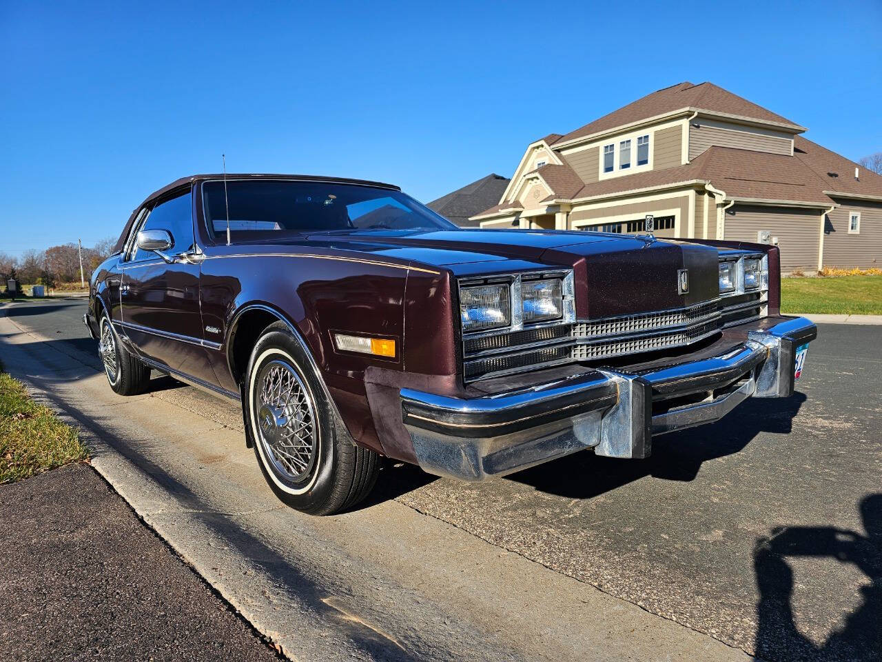 1985 Oldsmobile Toronado 3