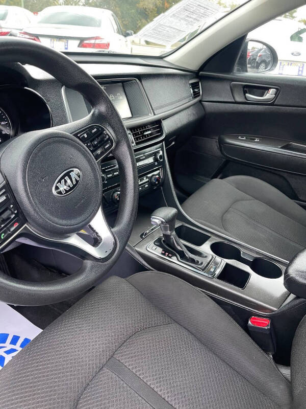 2018 Kia Optima LX