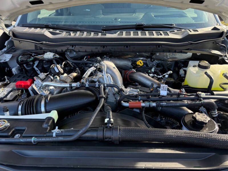 2026 Ford F-450 Super Duty Platinum