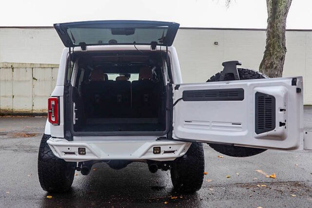 2023 Ford Bronco Outer Banks