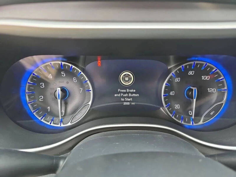 2025 Chrysler Voyager LX