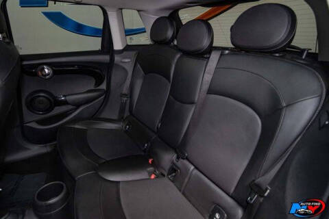 2016 MINI Hardtop 4 Door Cooper S