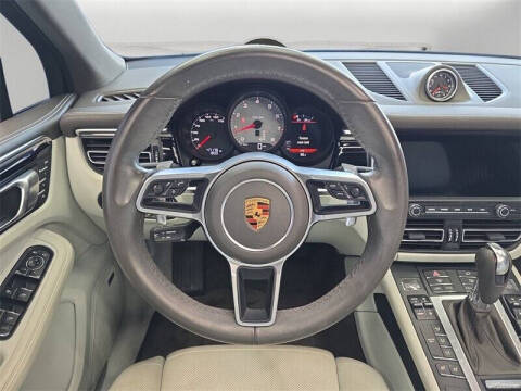 2020 Porsche Macan S