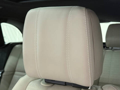 2019 Land Rover Range Rover Velar P380 R-Dynamic HSE