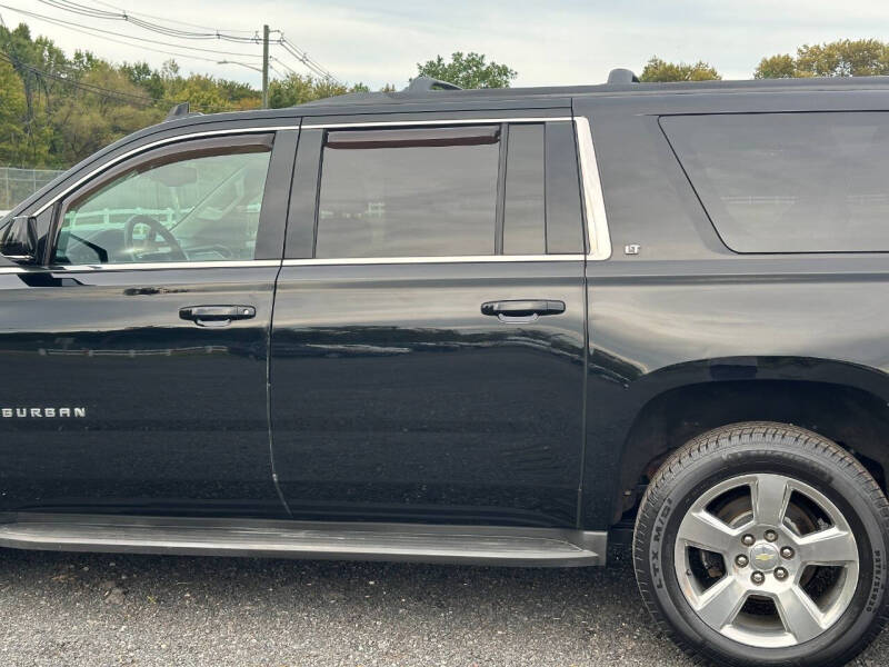 2016 Chevrolet Suburban LT