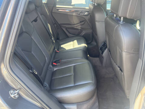 2016 Porsche Macan S