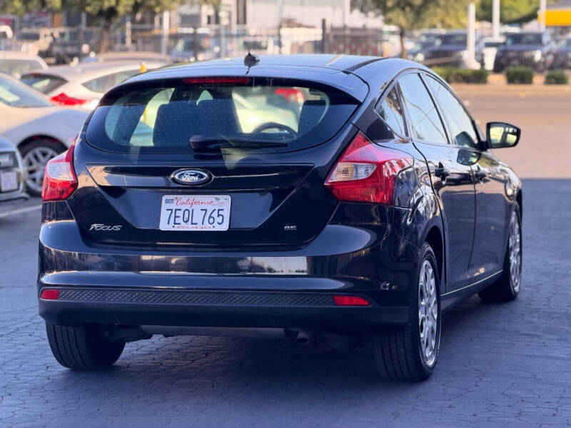 2012 Ford Focus SE