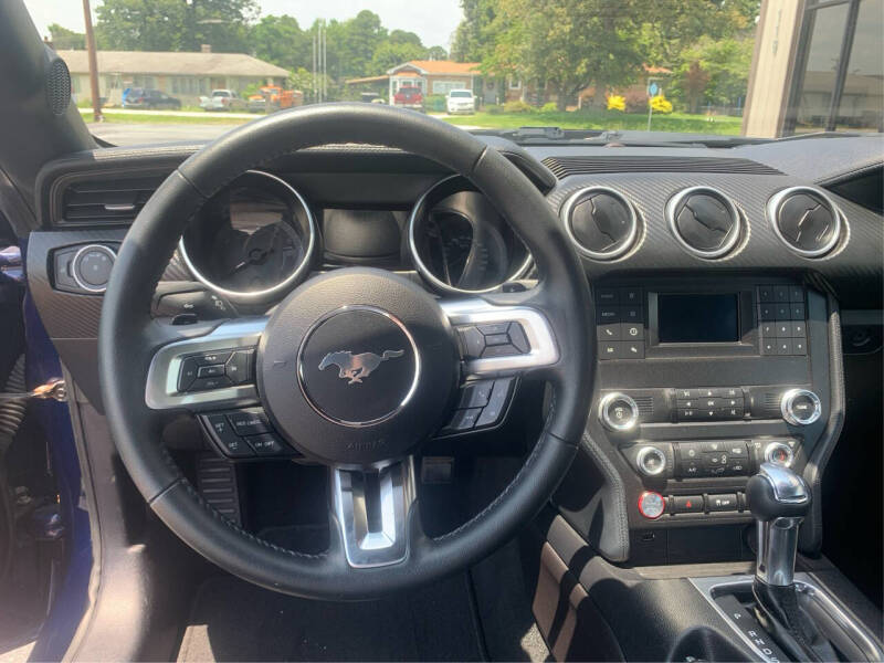 2019 Ford Mustang