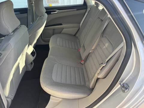 2019 Ford Fusion SE