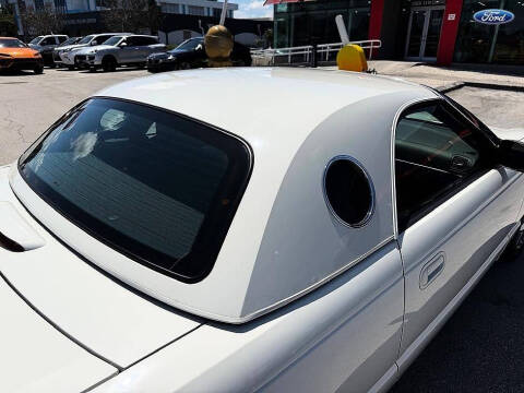 2002 Ford Thunderbird Deluxe