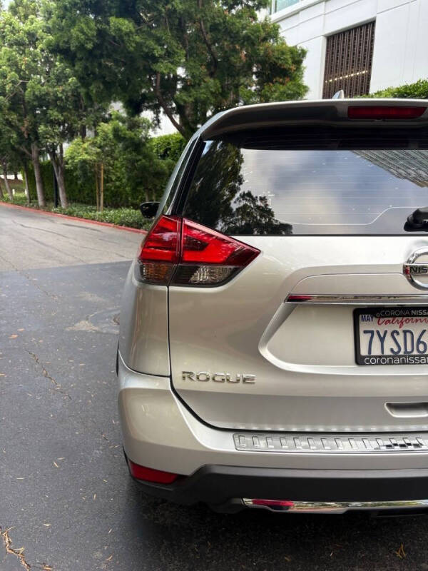 2017 Nissan Rogue S