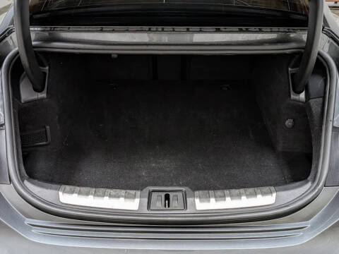 2023 Audi e-tron GT quattro Premium Plus