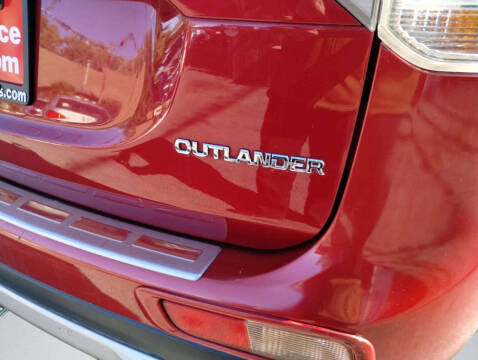 2015 Mitsubishi Outlander SE