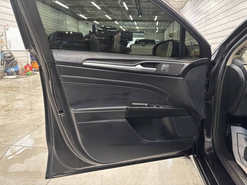 2020 Ford Fusion Titanium